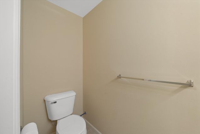 228 W Oakbrook Drive, Ann Arbor, MI 48103