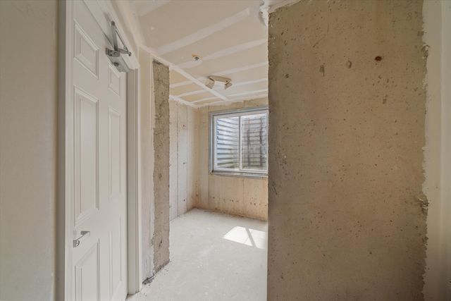 228 W Oakbrook Drive, Ann Arbor, MI 48103