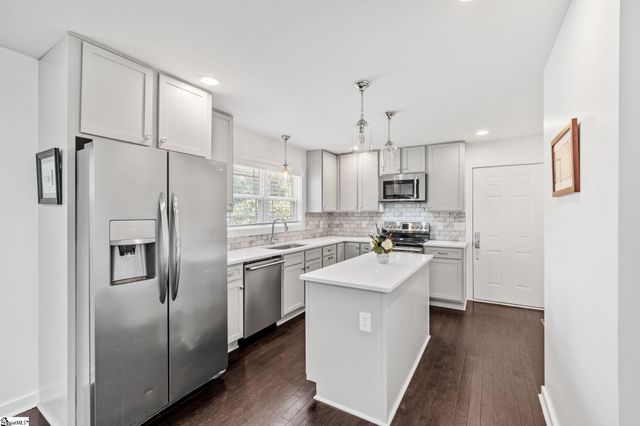 119 Prosperity Avenue, Greenville, SC 29605