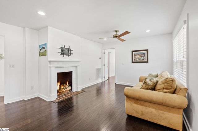 119 Prosperity Avenue, Greenville, SC 29605