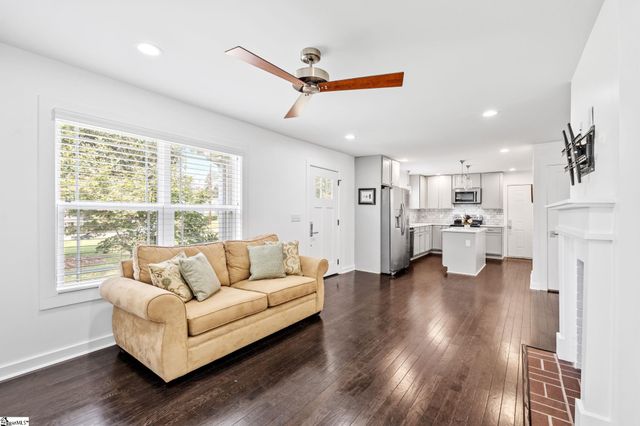 119 Prosperity Avenue, Greenville, SC 29605