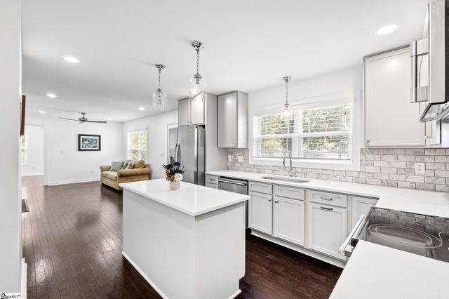 119 Prosperity Avenue, Greenville, SC 29605