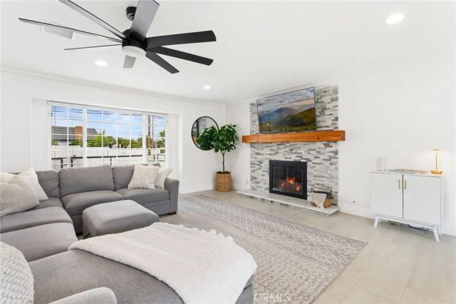 608 E Collins Avenue, Orange, CA 92867