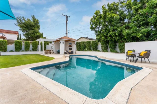 608 E Collins Avenue, Orange, CA 92867