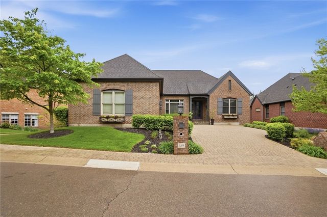 159 Rue Marseille, Kettering, OH 45429