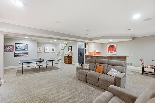 159 Rue Marseille, Kettering, OH 45429