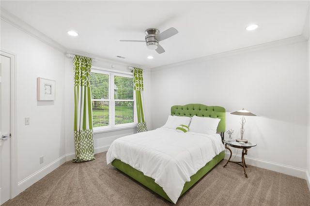 159 Rue Marseille, Kettering, OH 45429
