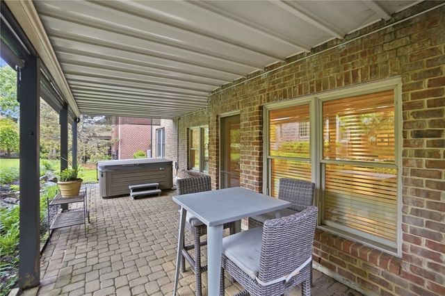 159 Rue Marseille, Kettering, OH 45429