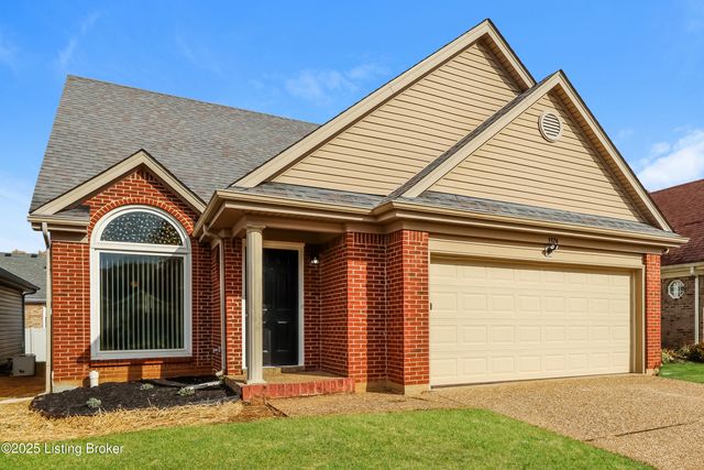 3324 Rainview Cir, Louisville, KY 40220