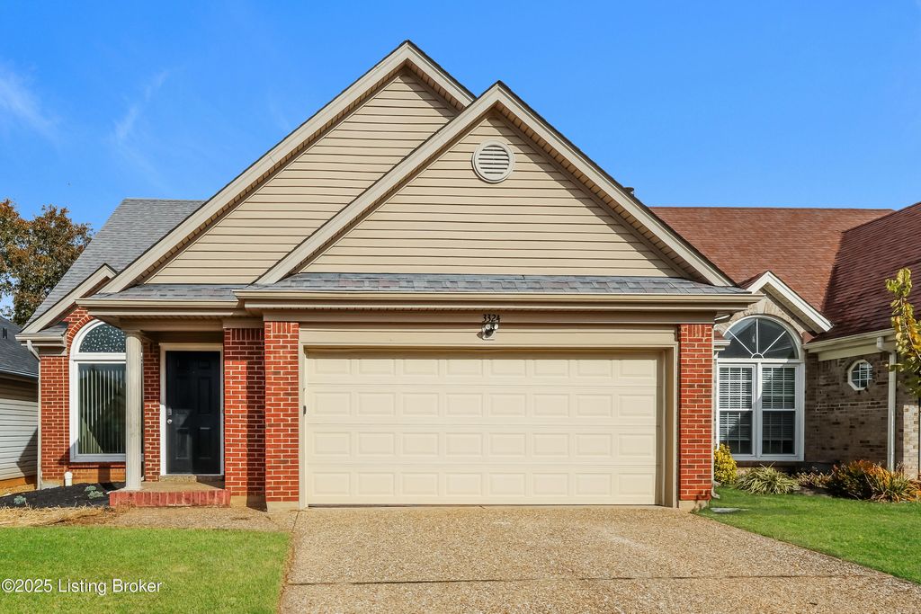 3324 Rainview Cir, Louisville, KY 40220