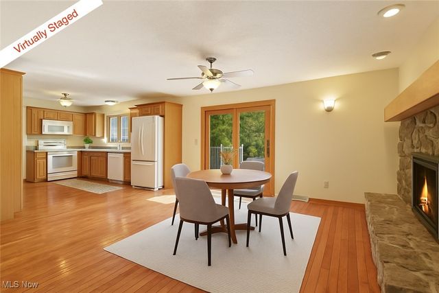 11785 Stonegate Drive, Chardon, OH 44024