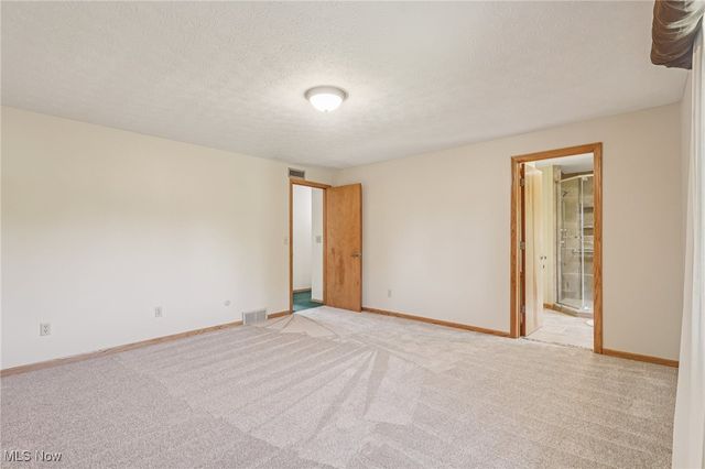 11785 Stonegate Drive, Chardon, OH 44024