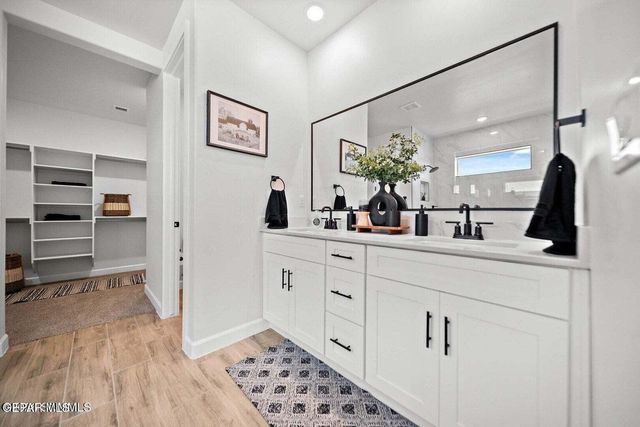 123 Dawson Street, Santa Teresa, NM 88008