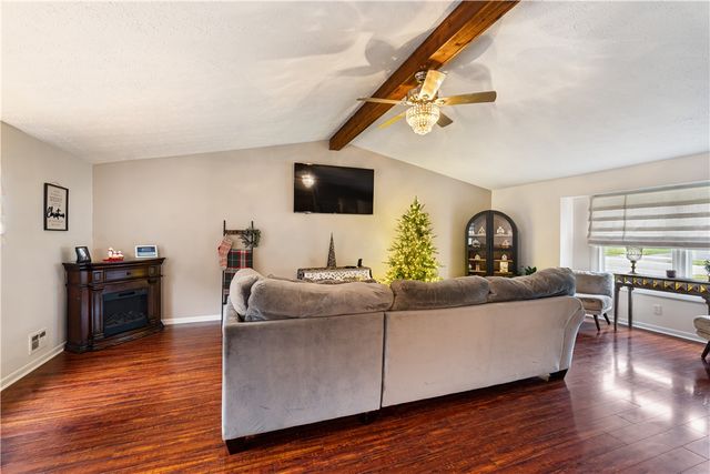 383 Stone Fence Road, Greece, NY 14626