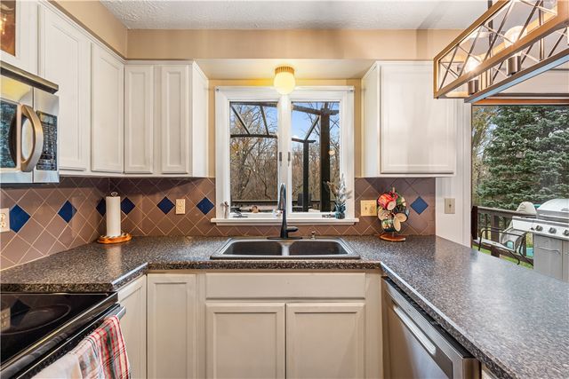 383 Stone Fence Road, Greece, NY 14626