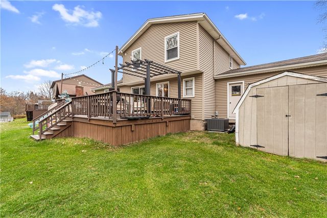 383 Stone Fence Road, Greece, NY 14626