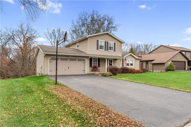 383 Stone Fence Road, Greece, NY 14626