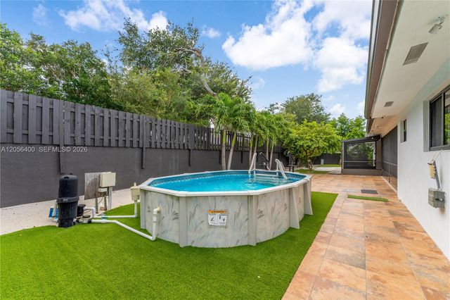 10625 SW 79th Pl, Miami, FL 33156