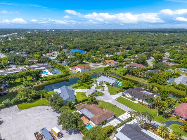 10625 SW 79th Pl, Miami, FL 33156