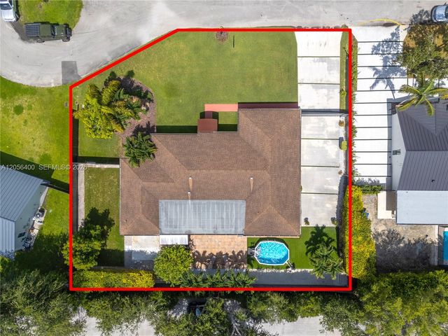 10625 SW 79th Pl, Miami, FL 33156