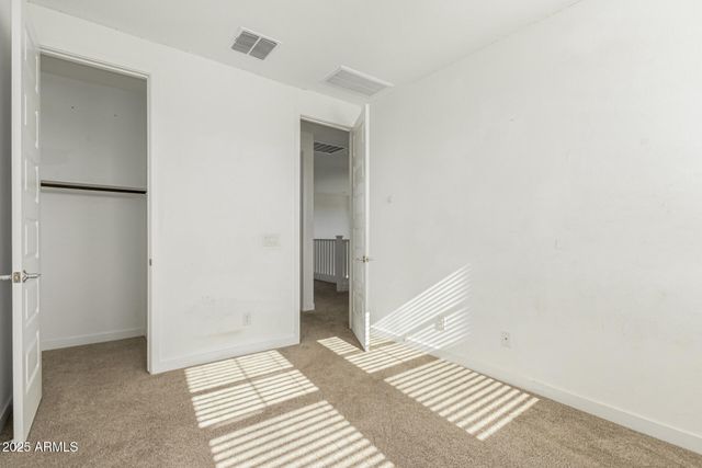 9208 W SELLS Drive, Phoenix, AZ 85037