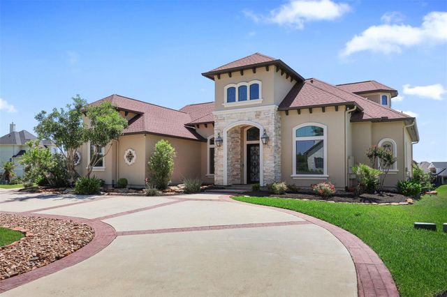 10896 Decatur Street, Willis, TX 77318