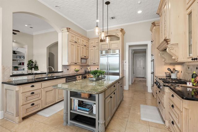 10896 Decatur Street, Willis, TX 77318