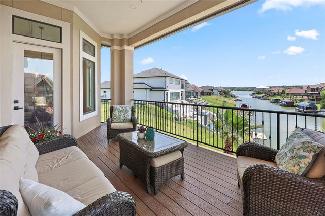 10896 Decatur Street, Willis, TX 77318