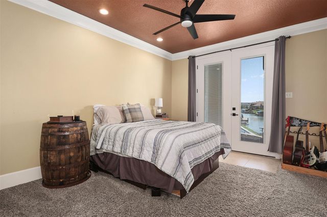 10896 Decatur Street, Willis, TX 77318