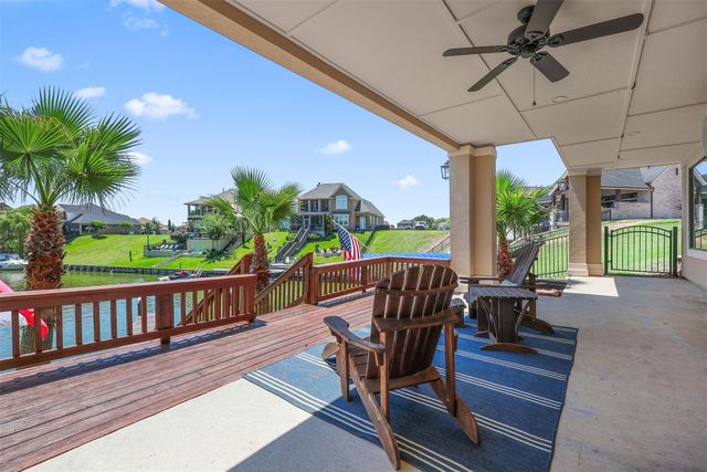10896 Decatur Street, Willis, TX 77318