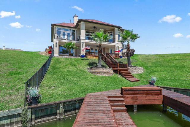 10896 Decatur Street, Willis, TX 77318