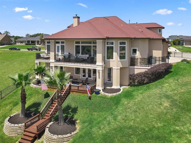 10896 Decatur Street, Willis, TX 77318
