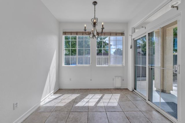 703 Ward Way, Folsom, CA 95630