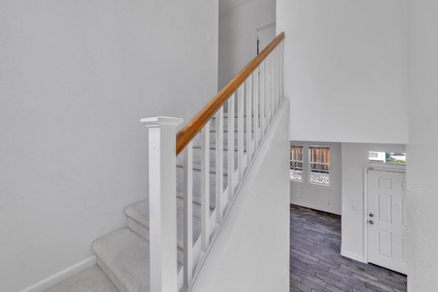 703 Ward Way, Folsom, CA 95630