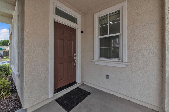 703 Ward Way, Folsom, CA 95630