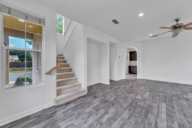703 Ward Way, Folsom, CA 95630