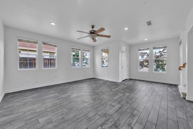 703 Ward Way, Folsom, CA 95630