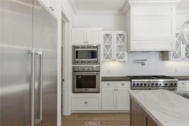 1405 Oak Avenue, Manhattan Beach, CA 90266