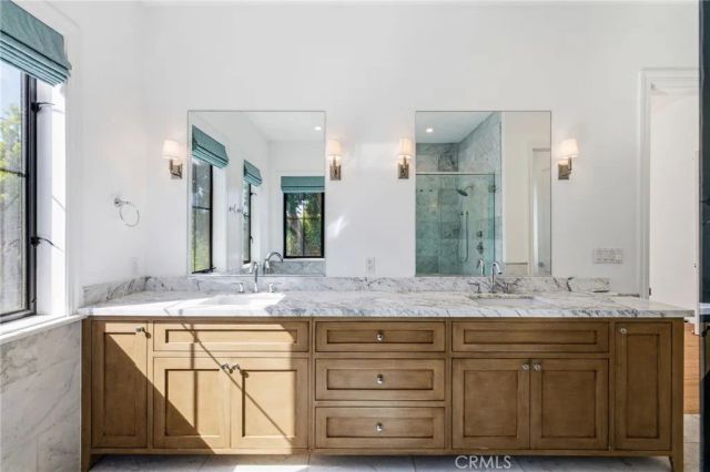 1405 Oak Avenue, Manhattan Beach, CA 90266