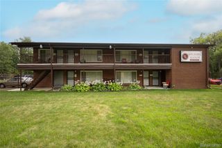 9948 Roseberry Street, Detroit, MI 48213