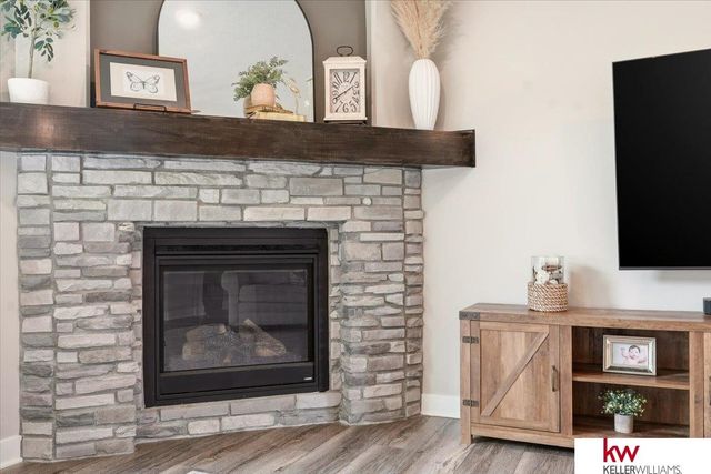 10409 S 106th Street, Papillion, NE 68046
