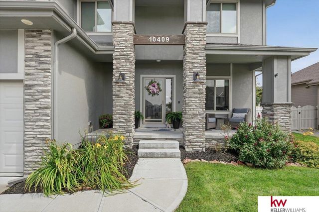 10409 S 106th Street, Papillion, NE 68046