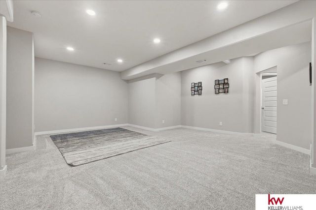 10409 S 106th Street, Papillion, NE 68046