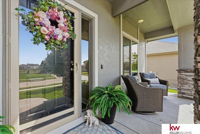 10409 S 106th Street, Papillion, NE 68046