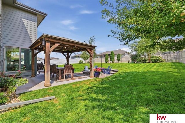 10409 S 106th Street, Papillion, NE 68046