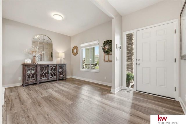 10409 S 106th Street, Papillion, NE 68046