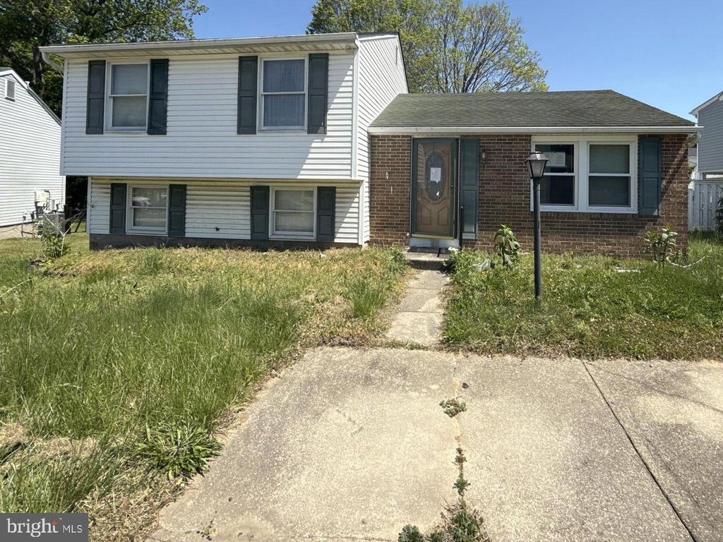 21 WOODMANS CT, Baltimore, MD 21221