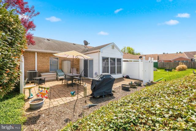 18024 PUTTER DR, Hagerstown, MD 21740