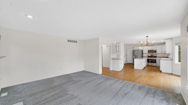 4592 W Riesling, La Porte, IN 46350