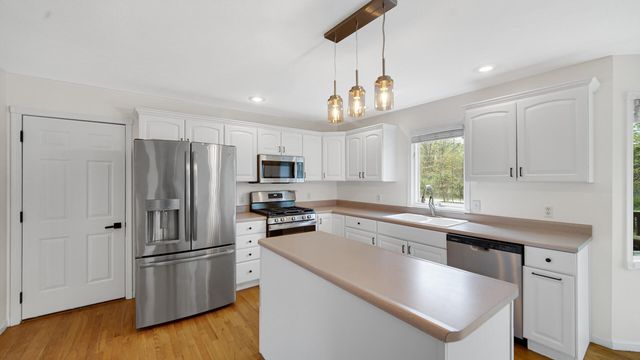 4592 W Riesling, La Porte, IN 46350